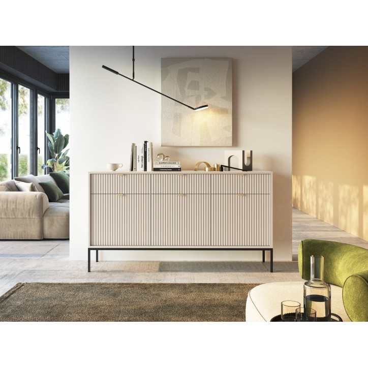 Visanna Sideboard 154 cm – Dreitürige Kommode mit Schubladen & Stauraum