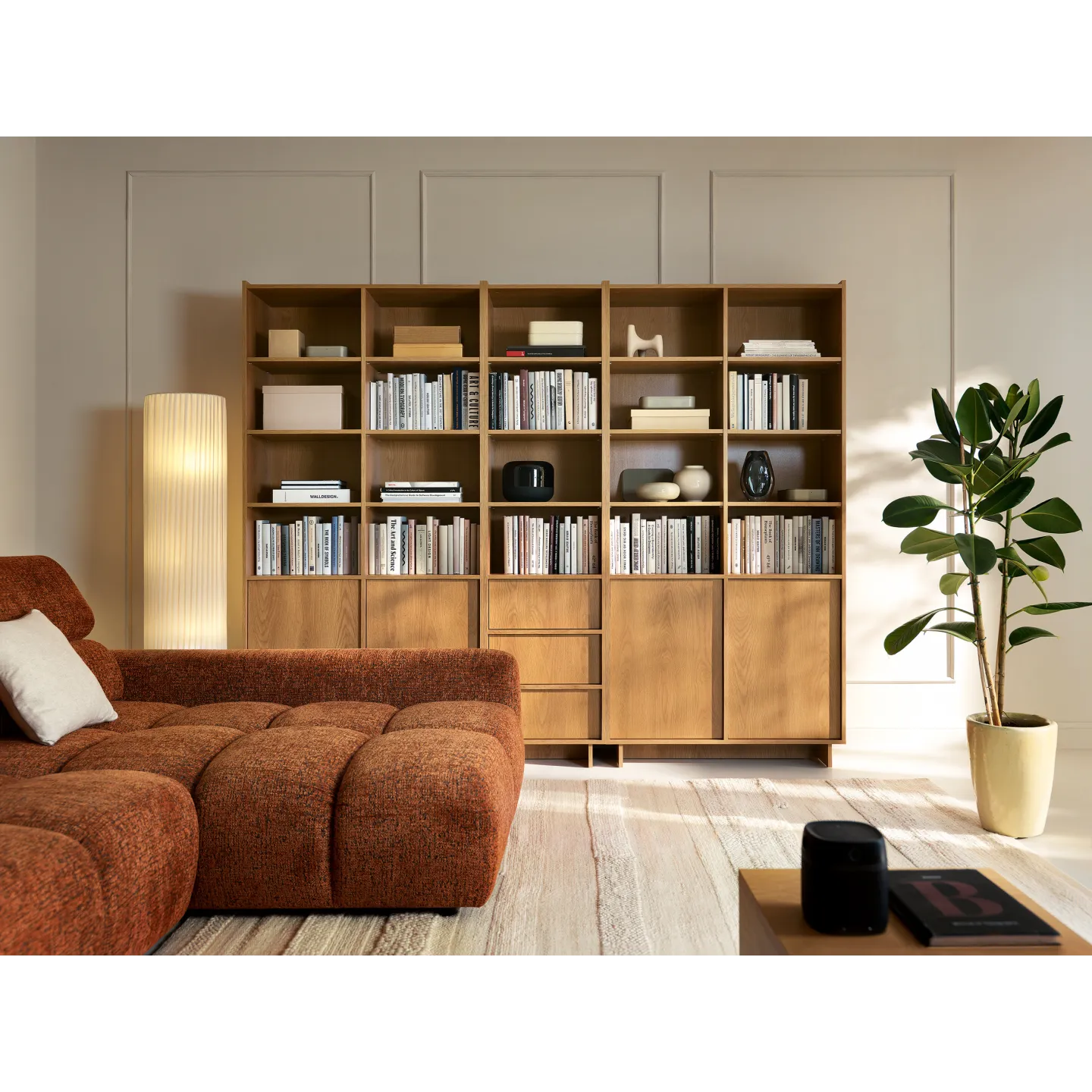 Bücherregal mit Türen aus Holz – Standregal Eiche Natur